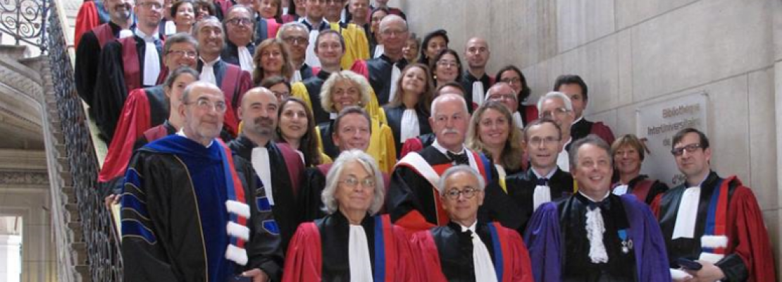 Cérémonie de remise des insignes de Docteur Honoris Causa 2015