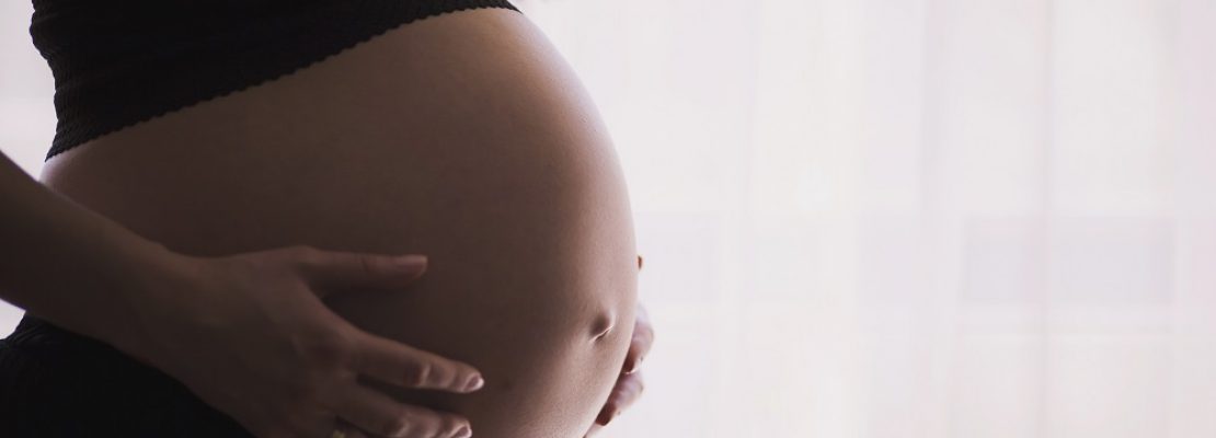 La grossesse à l’épreuve de la précarité